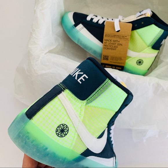 NWT Nike Blazer Mid ‘77 sneakers - Picture 2 of 8